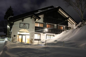 Snowlines Lodge Hakuba